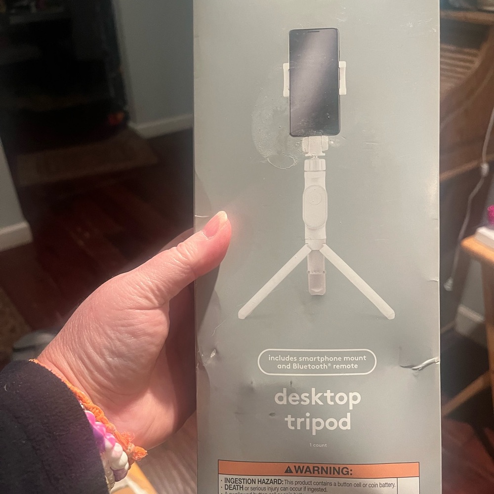 Heyday White Desktop Tripod with Smartphone Mount